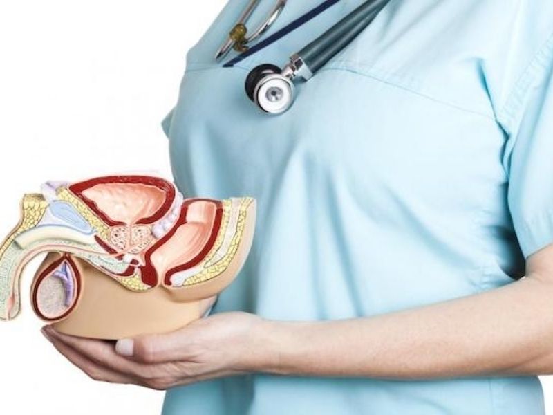 Орыстың бәйбішесі аузына алды